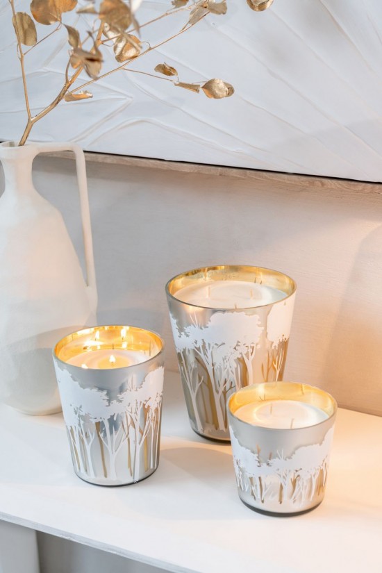 Jline Vela Perfumada Noa Bosque Soja Blanco Dorado Large 95H.