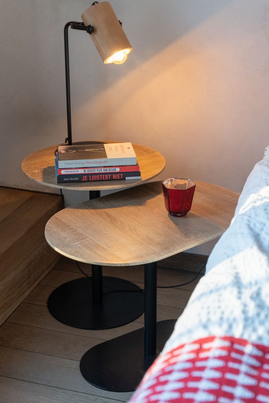 J Line Set Di 2 Tavolino Rotondo Ferro Nero Naturale Juego De 2 Mesa Auxiliar Redondo Plancha Negro Natural.