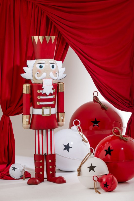 J Line Pallina Di Natale Opaco Palla Ferro Rosso Extra Large Adorno Navideño Mat Bola Plancha Rojo Extra Large.