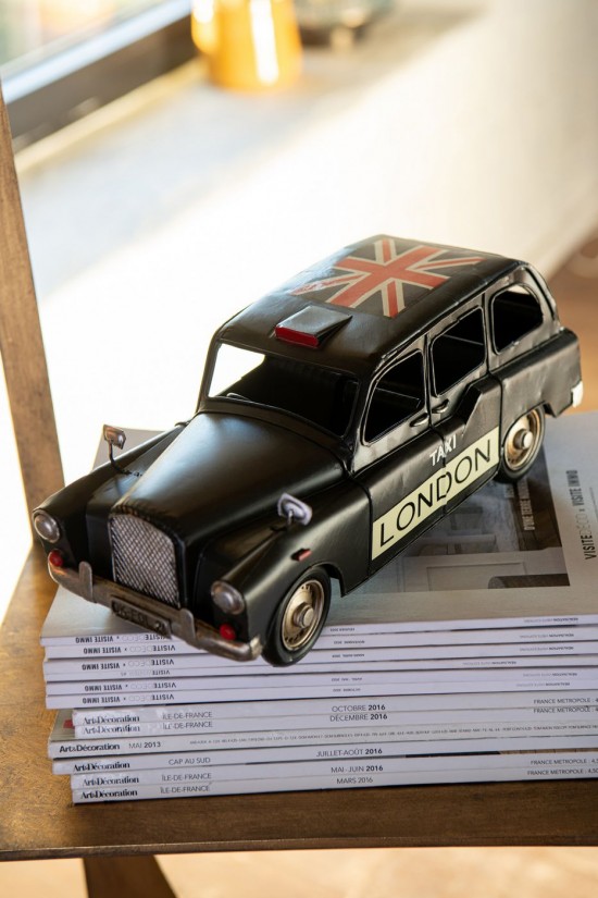 J Line Macchina Antico Metallo Nero Coche Antiguo Metal Negro.