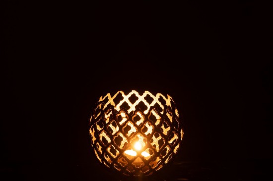 J Line Porte bougies Porte bougies Jolipa Chandelier Aluminium Doré Medium.