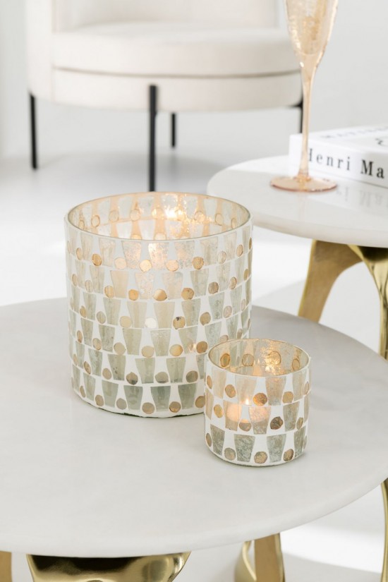 J Line Candeliere Cilindrico Mosaico Vetro Avorio Oro Medium Candelabro Cilindro Mosaico Vidrio Blanco Roto Dorado Medium.