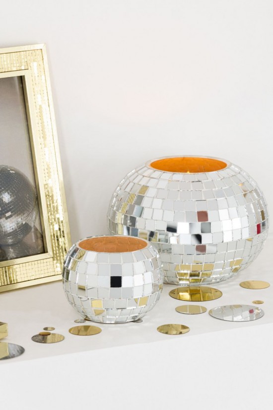 J Line Candeliere Palla Mosaico Vetro Argento Candelabro Bola Mosaico Vidrio Plata.