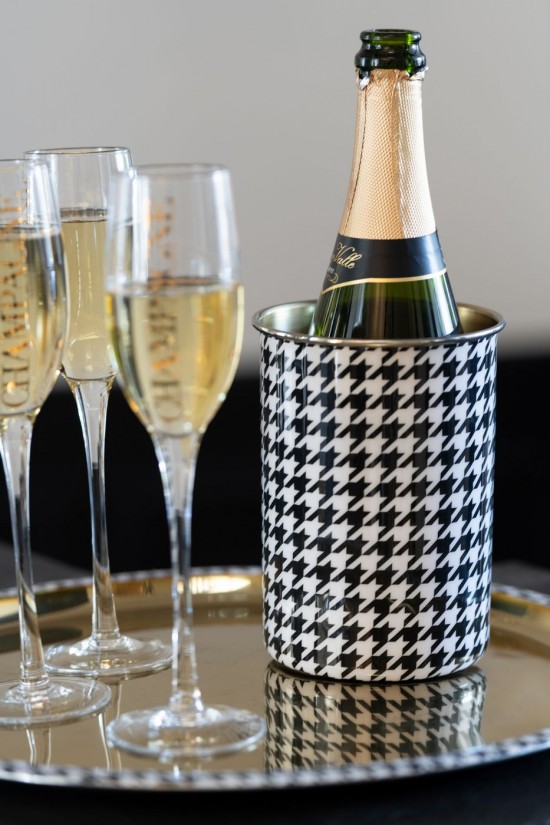 J Line Glacette Vino Pied De Poule Acciaio Inossidabile Oro Enfriador De Vino Pied De Poule Acero Inoxidable Dorado.