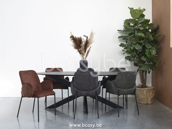 LABEL 51 Tables de salle à manger Zip Rough.