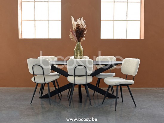 LABEL51 Dining room table Zion Black Mango wood.