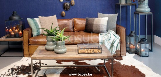 Lifestyle SALONTAFEL MADRID 60X60X40 Lifestyle94 KOFFIETAFEL MADRID 60X60X40