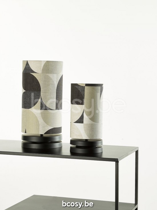 Marckdael tafellamp Tablelamps Marckdael LIVIO-TFL-MEDIUM-BLACK-CYL20_35BURANOANTRACIET Zwart tafellamp H 6cm VVD VDV Verlichting van Dijck .