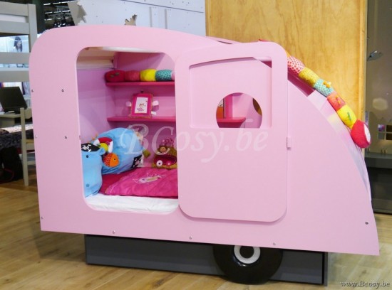 MathyByBols Mathy By Bols Kinderbed Caravanbed Met Sokkel Opbergschuif Zonder Neuswiel En Zonder Koffer