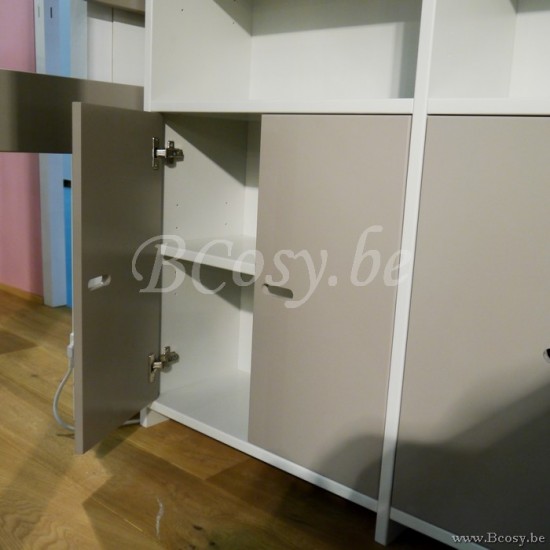 MathyByBols Mathy By Bols Dominique Deuren Voor Onderkant Bibliotheekkast