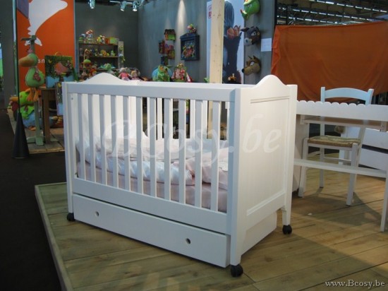 MathyByBols Mathy By Bols Kit 4 Roulettes Pour Lit Tilleul Bébé Zwart