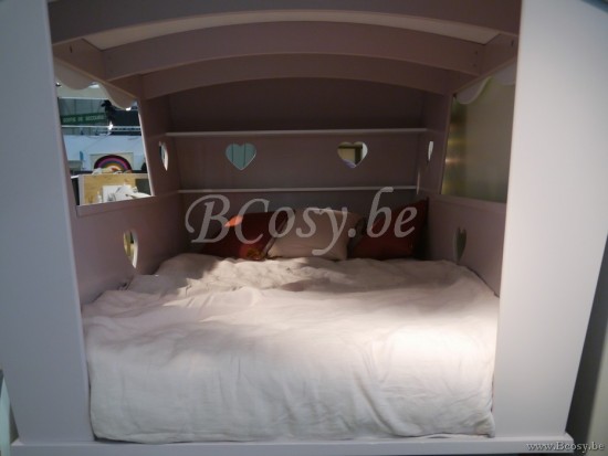 MathyByBols Mathy By Bols Kinderslaapkamer Jeugdkamers Meubelen voor Kinderen Kinderbedden woonwagens Schaeferwagen Children's kids covered wagons Children's kids Carriages bed Kindermeubels Children's kids Carriages beds Lit roulotte pour enfan
