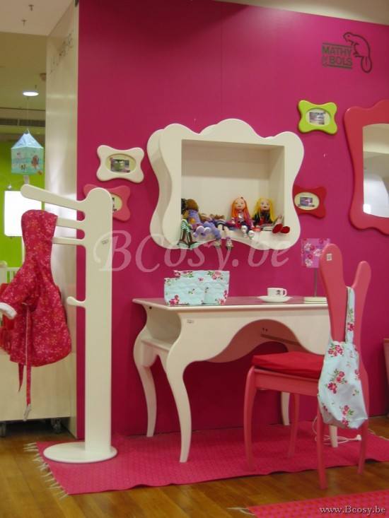 MathyByBols Mathy By Bols Peuterkamers Meubels voor Peuters Children's kids teen bedroom desk Meubelen voor Peuters Kindermeubelen Meubelen voor Pubers Meubels voor Pubers Bureaux pour enfants Kinder Scheibtische Kindermeubels Kinderkamers Meu