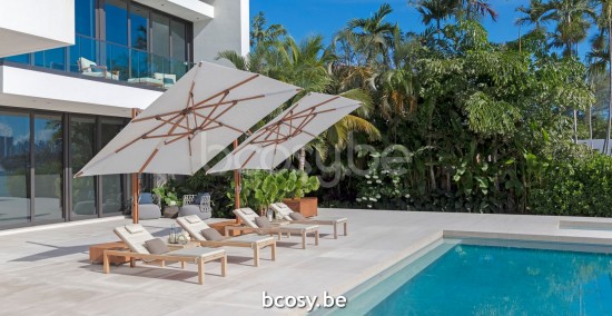 TUUCI Cantilever free pole Aluminium Umbrellas.