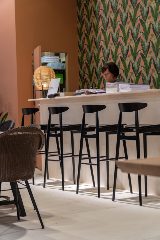 Vincent Sheppard Teo Barhocker Rahmen aus Schwarz Buche Schwarz Buche.