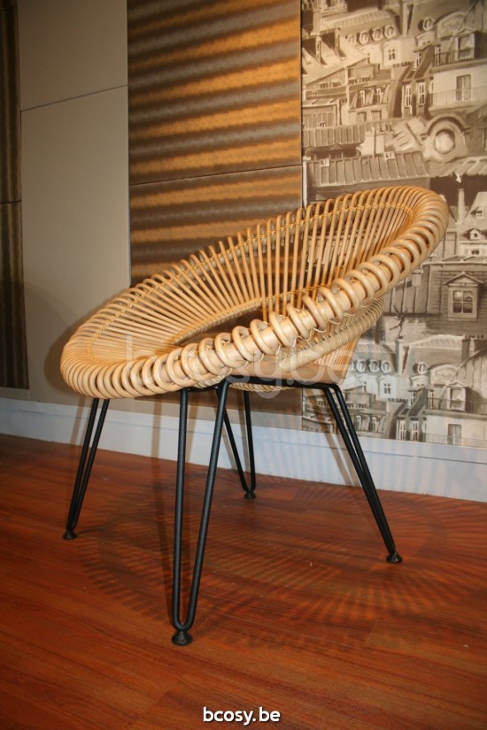 Vincent Sheppard Cruz Lazy Stoel Zwart Gepoedercoat Stalen frame.