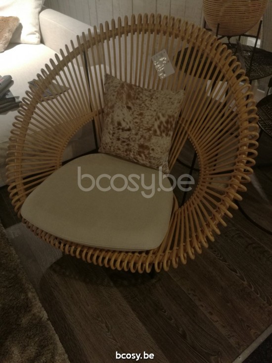 Vincent Sheppard Cruz sessel couch Rahmen aus Schwarz pulverbeschichtet Stahl Natürlich Rattan.