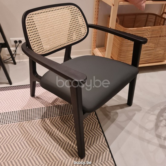 Vincent Sheppard Titus armzetels met armleuningen Zwart gebeitst Eiken frame Zwart Bouclé.