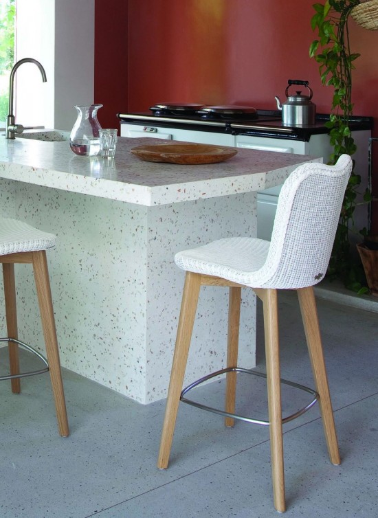 Vincent Sheppard Tabouret de bar Lily base chêne H101 cm Lily Tabouret de bar mi-hauteur cadre en Bois Chêne naturel Lloyd Loom Blanc pur.