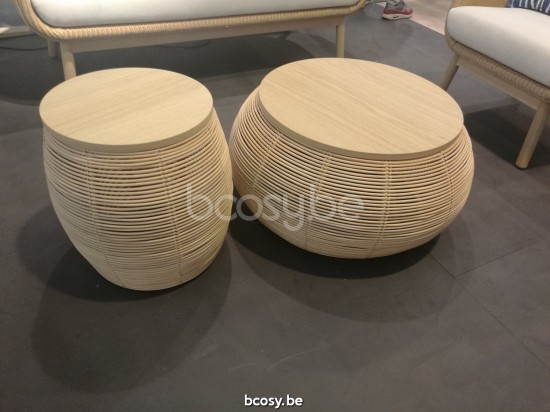 Vincent Sheppard Vivi nested side tables sidetables Dia 46 Natural Rattan.