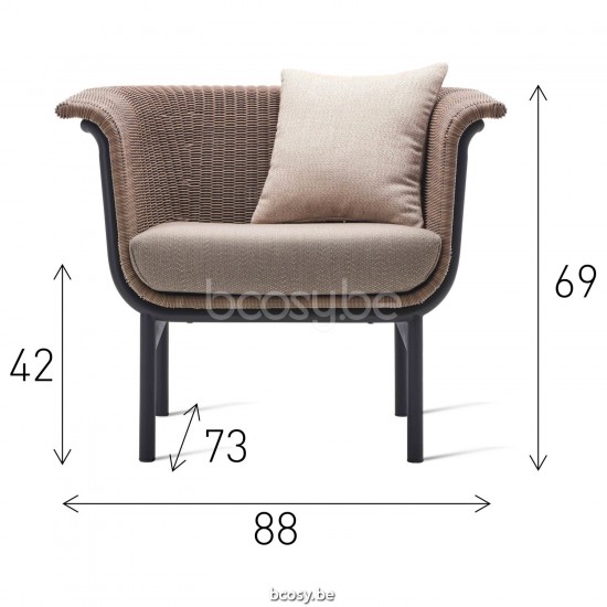 Vincent Sheppard Wicked Lounge Chair Black Aluminium frame Taupe Wicker Polyethylene.