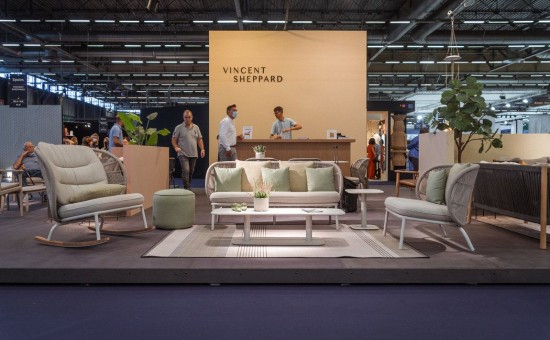 Vincent Sheppard Kodo Lounge Sofa Rahmen aus Dune Weiß Aluminium Dune Weiß Seil Polypropylen.