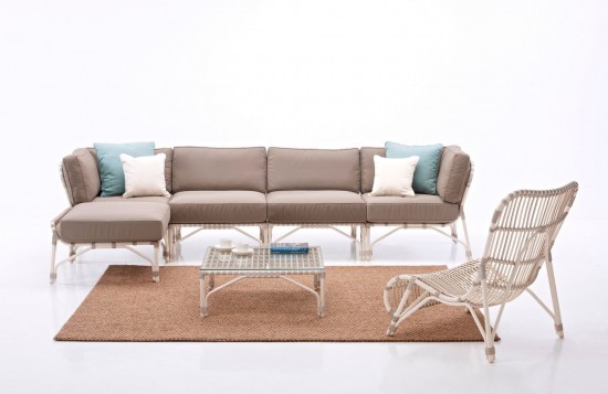 Vincent Sheppard Lucy Gartenloungegarnitur Gartencouch Loungegruppe Mittelteil Off-white Flechtwerk Polyethylen.