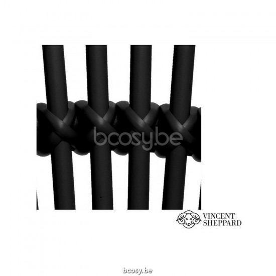 Vincent Sheppard Roy fauteuils de jardin cocoon cadre en Acier Noir Cordon en osier Noir Polyéthylène.