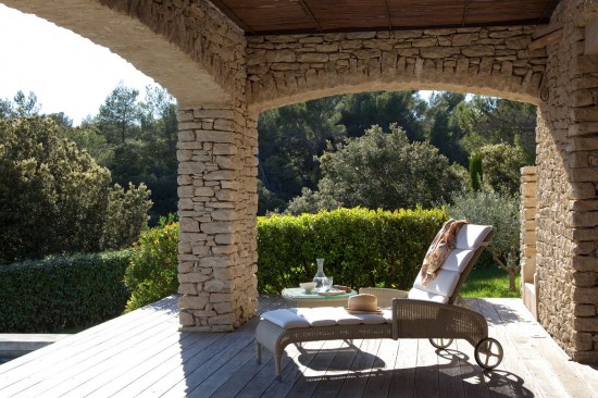 Vincent Sheppard Dovile Sonnenliege mit Armlehnen Reines Weiß Lloyd Loom.