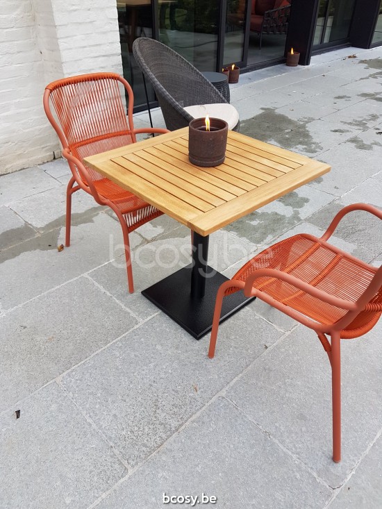 Vincent Sheppard Loop Aussensessel Gartensessel gartenstuhl gartenstuehle mit armlehne Rahmen aus Terrakotta Aluminium Terrak