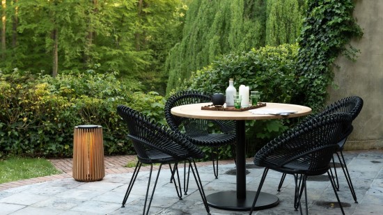 Vincent Sheppard Maya Aussen Garten Außen Laterne Rahmen aus Schwarz Aluminium Unbehandelt Teakholz.