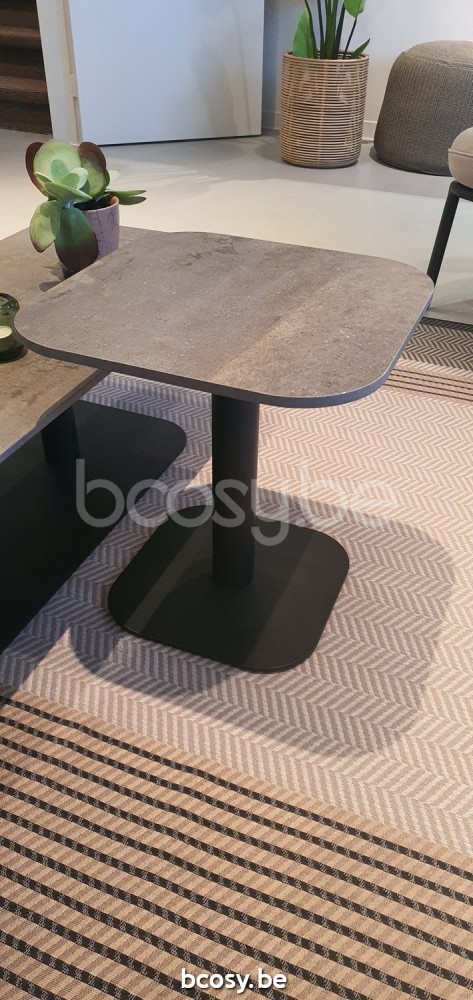 Vincent Sheppard Kodo garden outdoor coffee side tables Fossil Grey Aluminium frame.