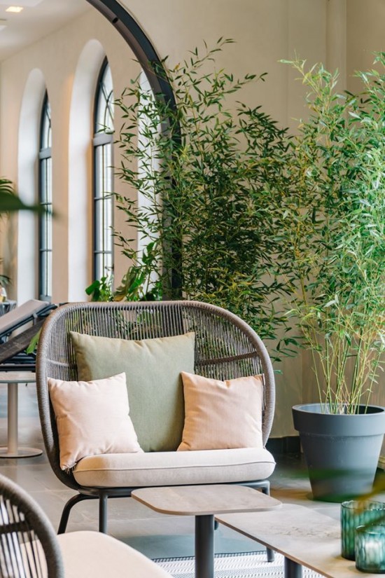 Vincent Sheppard Kodo Tuinsalontafel Fossil Grey Aluminium frame.