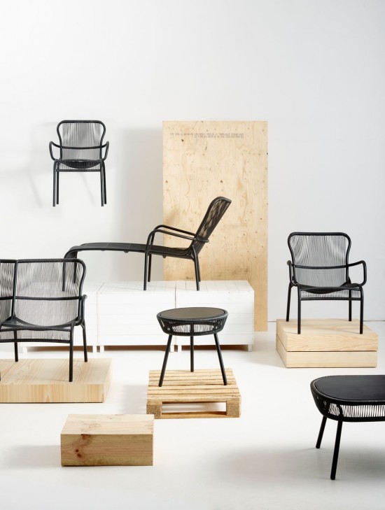 Vincent Sheppard Loop Garten Beistelltische Rahmen aus Schwarz Aluminium Schwarz Flechtwerk Polyethylen.