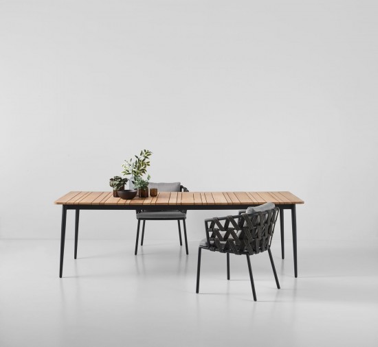 Vincent Sheppard Leo Garden outdoor dining tables Lava Aluminium frame Teak Top 240x100.