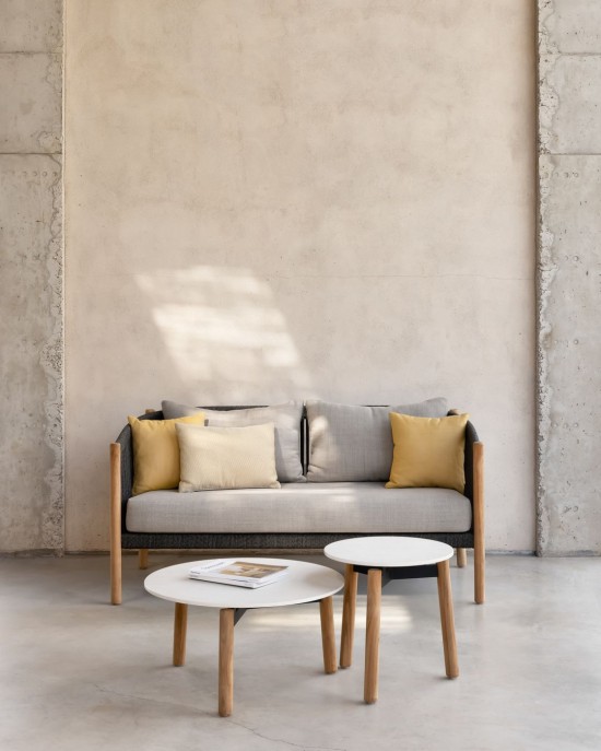 Vincent Sheppard Lento Runder Gartentisch Dia 68 Rahmen aus Unbehandelt Teakholz Tischplatte Portland Keramik.