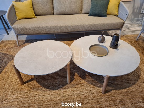 Vincent Sheppard Oda Tables basses de jardin à café Cadre en Teck non traité Round.