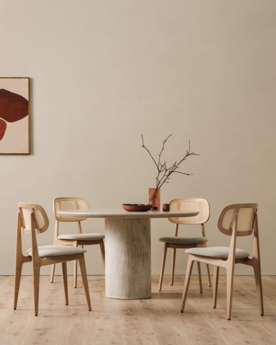 Vincent Sheppard Ari Dia 130 Table à manger ronde cadre en Minéral Blanc lunaire dessus de table Minéral Blanc lunaire.