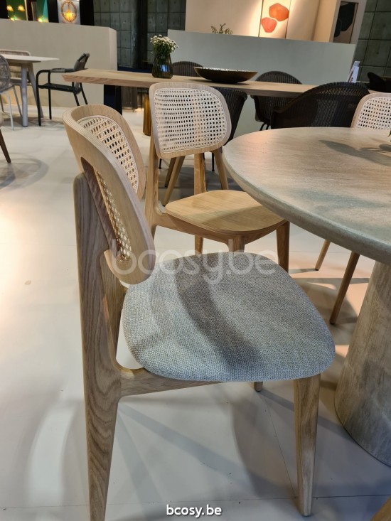 Vincent Sheppard Ari tables a manger de repas cadre en Minéral Blanc lunaire Dia 150.