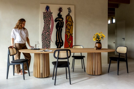 Vincent Sheppard Maru 280x120 Table à manger ovale Cadre en Chêne naturel dessus de table Chêne naturel.