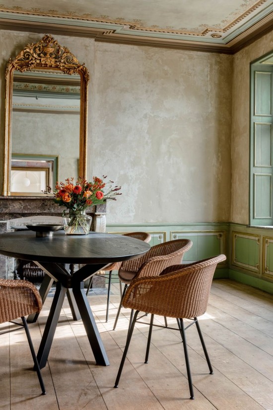 Vincent Sheppard Albert tables a manger de repas cadre en Acier A Revêtement en poudre noir 280x115.